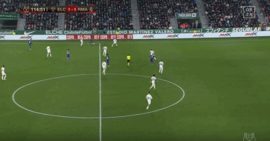 安东尼·戴维斯强烈否认左手手术传闻，独行侠未来存疑