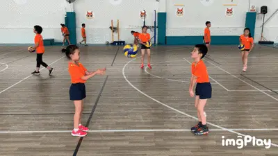 《守门模拟器》发售：扮演中世纪城门守卫 搜查行人